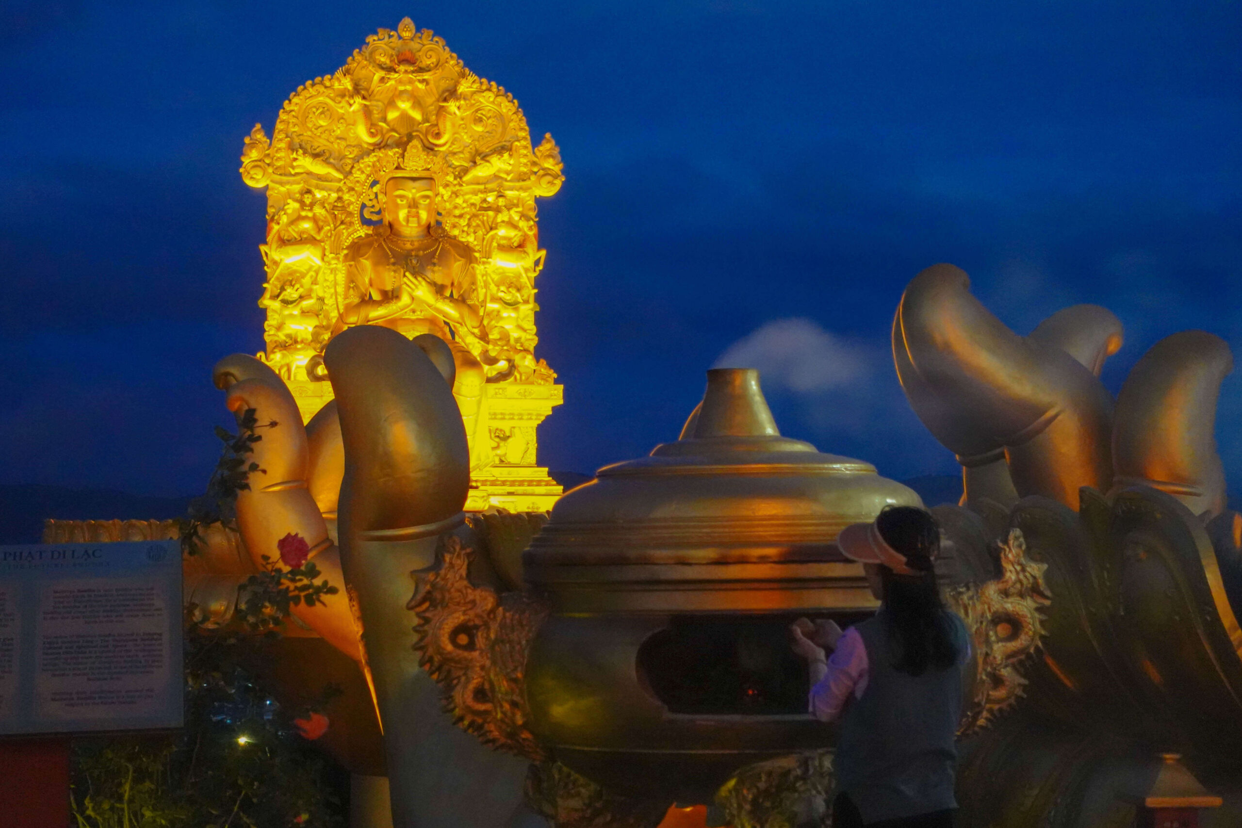 ĐÊM SAMTEN HILLS DALAT